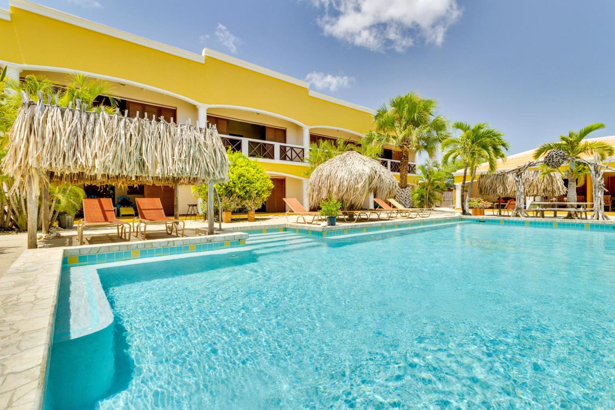 Djambo (Adults Only) Apartment Kralendijk  Exterior photo